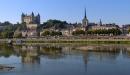 Loire_valley_-_Saumur_chateau